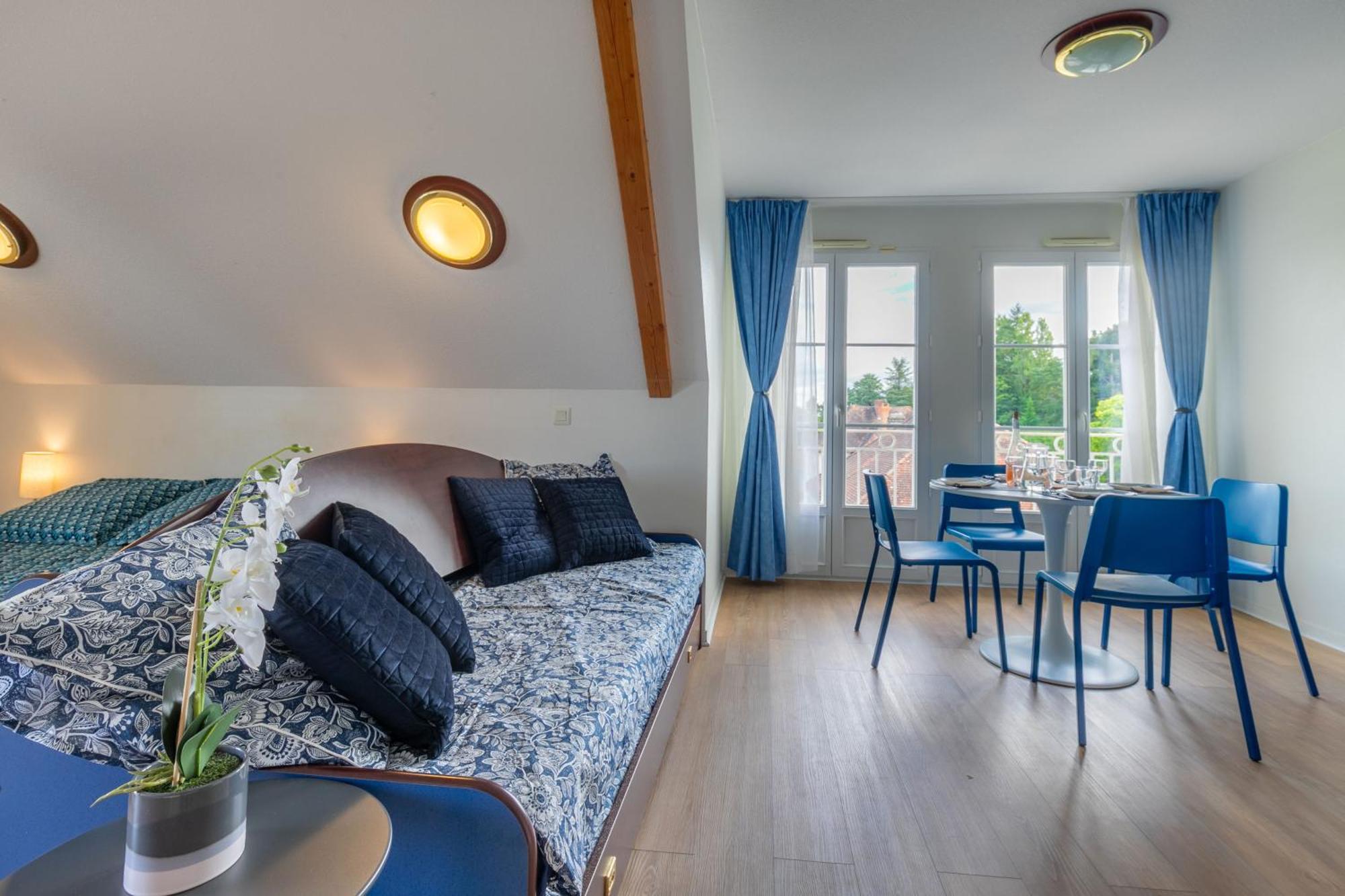 Grand Studio Le Bleu Posay La Roche-Posay Eksteriør billede